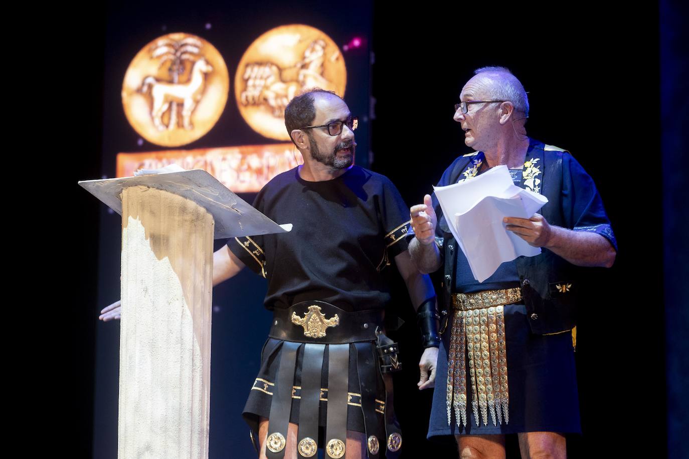 Fotos: Encendido del Fuego Sagrado y pregón de las Fiestas de Carthagineses y Romanos