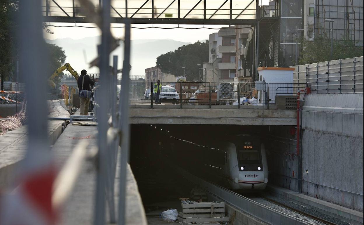 Imagen del túnel del soterramiento de las vías del AVE en Murcia. 