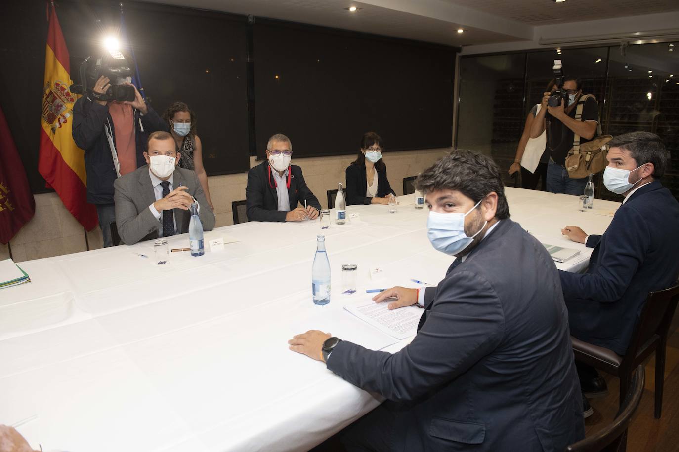 Fotos: El comisario europeo visita el Mar Menor