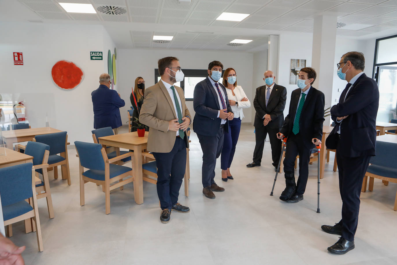 Fotos: Poncemar abre su centro de día para ancianos en el campus universitario de Lorca