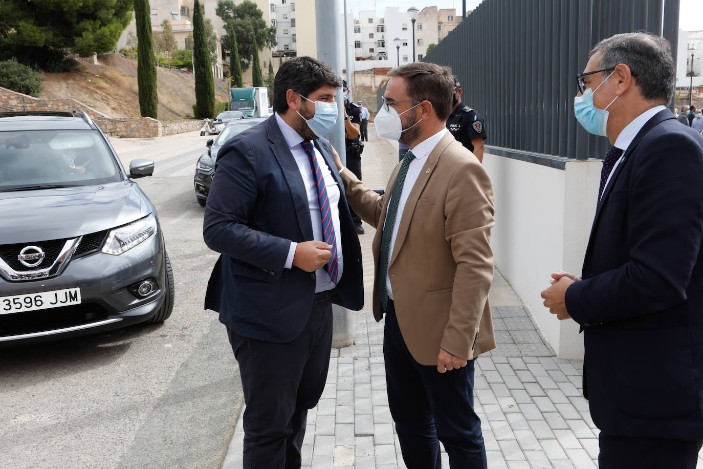 Fotos: Poncemar abre su centro de día para ancianos en el campus universitario de Lorca
