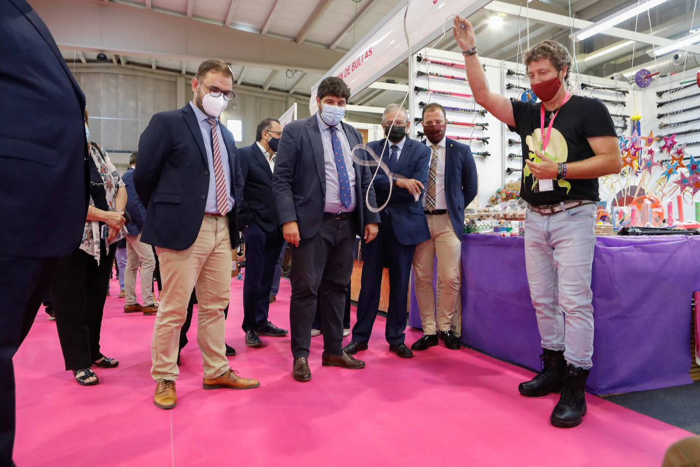 Fotos: La Feria de Artesanía de la Región reabre sus puertas en Lorca tras un año de paréntesis por la Covid