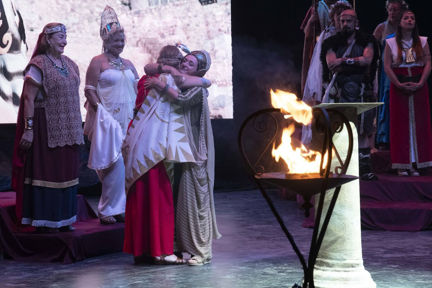 Fotos: Carthagineses y romanos se despiden con el apagado del fuego sagrado