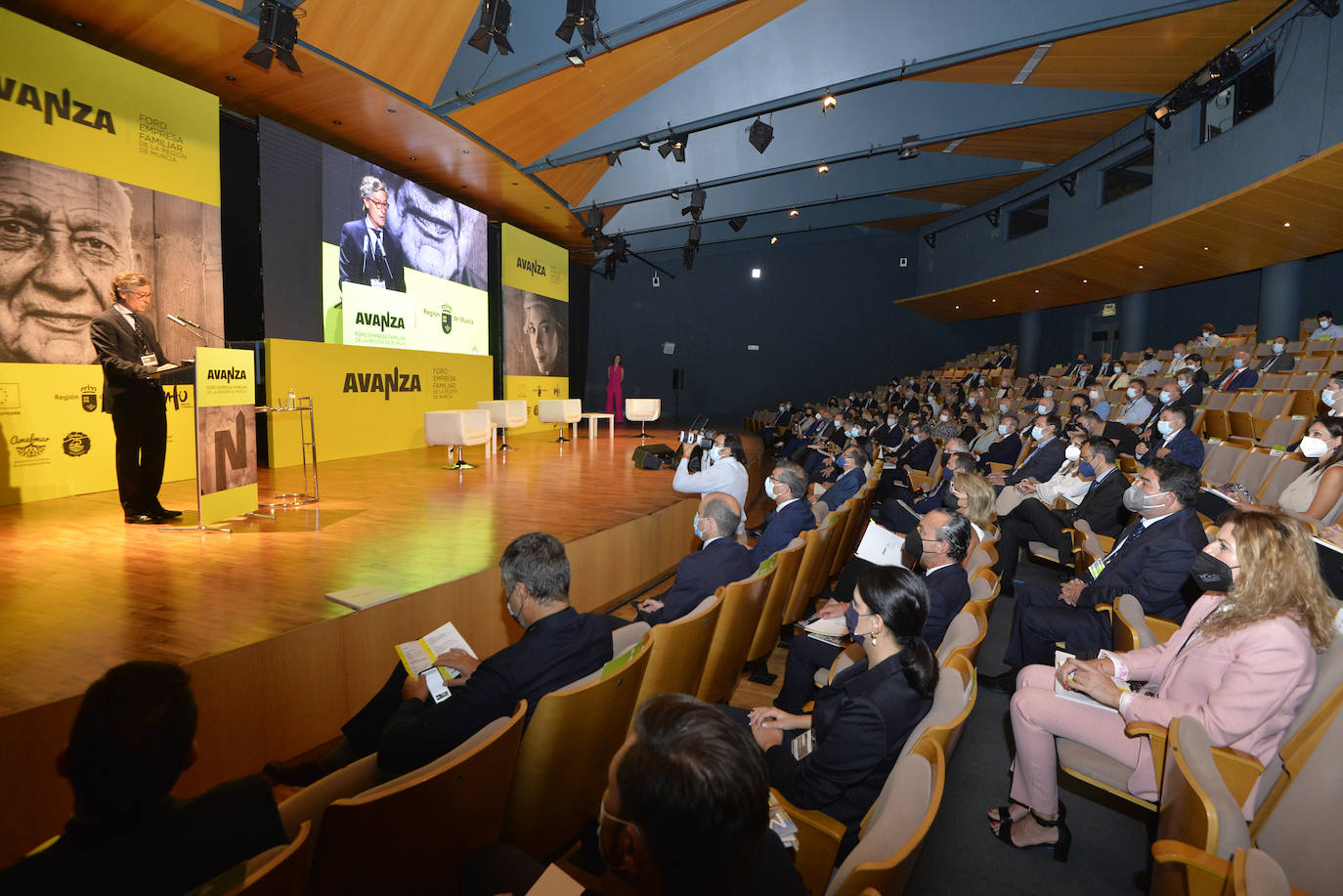 Fotos: Foro Avanza de la Empresa Familiar en imágenes