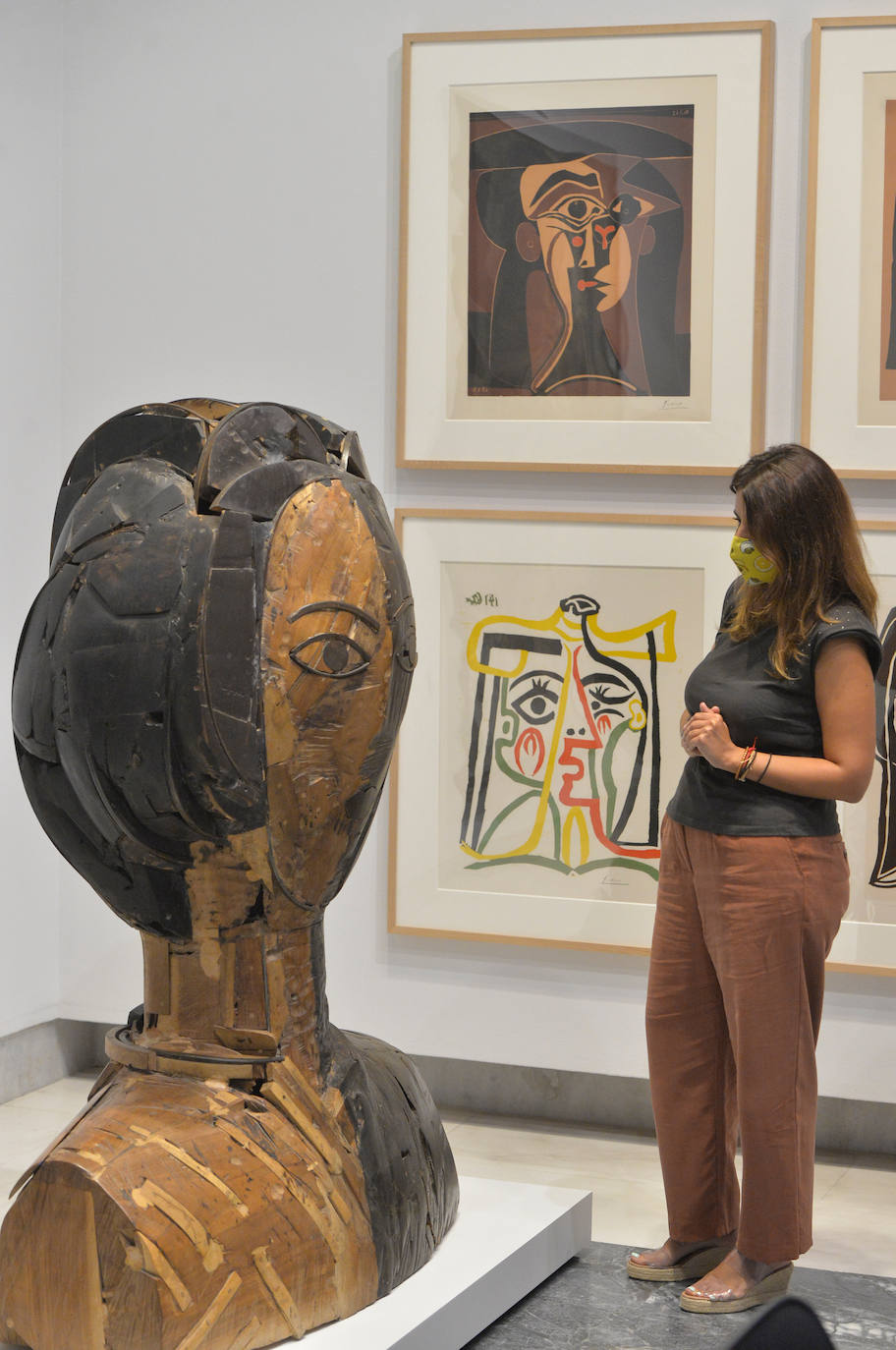 Fotos: Las Claras reabre con medio centenar de esculturas y pinturas de Picasso y Valdés