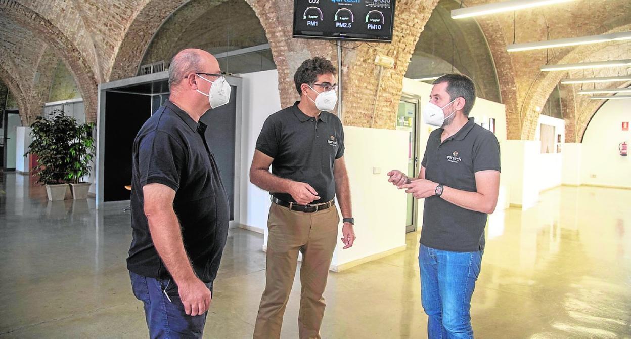 Joan García Haro, Antonio Javier García Sánchez y Rafael Asorey, en la UPCT. 