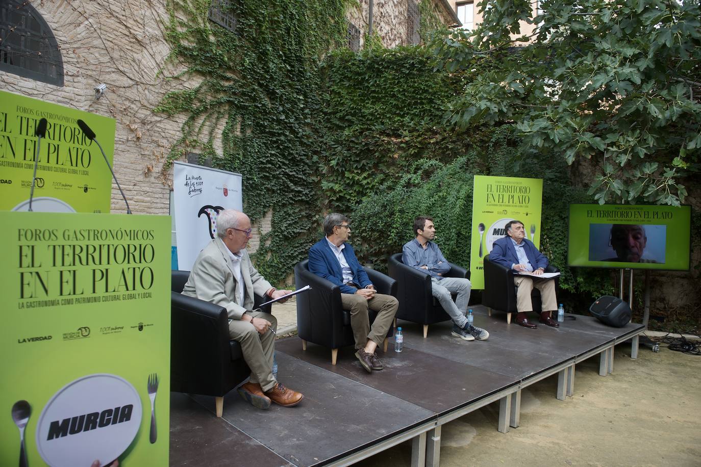 Fotos: Tercer encuentro del ciclo &#039;El territorio en el plato. Influencias históricas en los hábitos alimentarios de los murcianos: un viaje alrededor del mundo&#039;