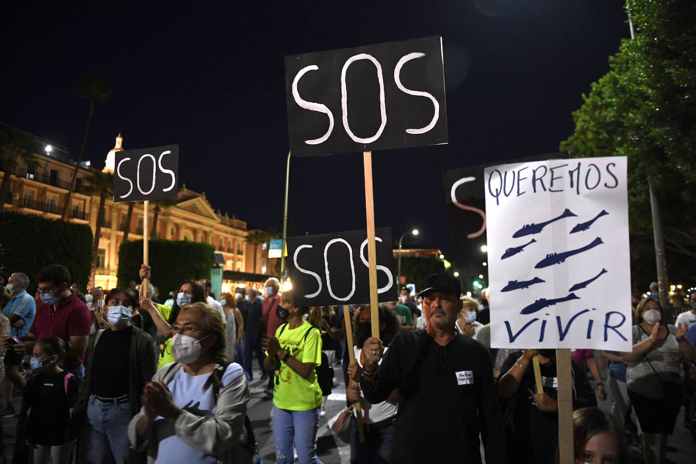 Fotos: Las imágenes de la manifestación en defensa del Mar Menor en Murcia