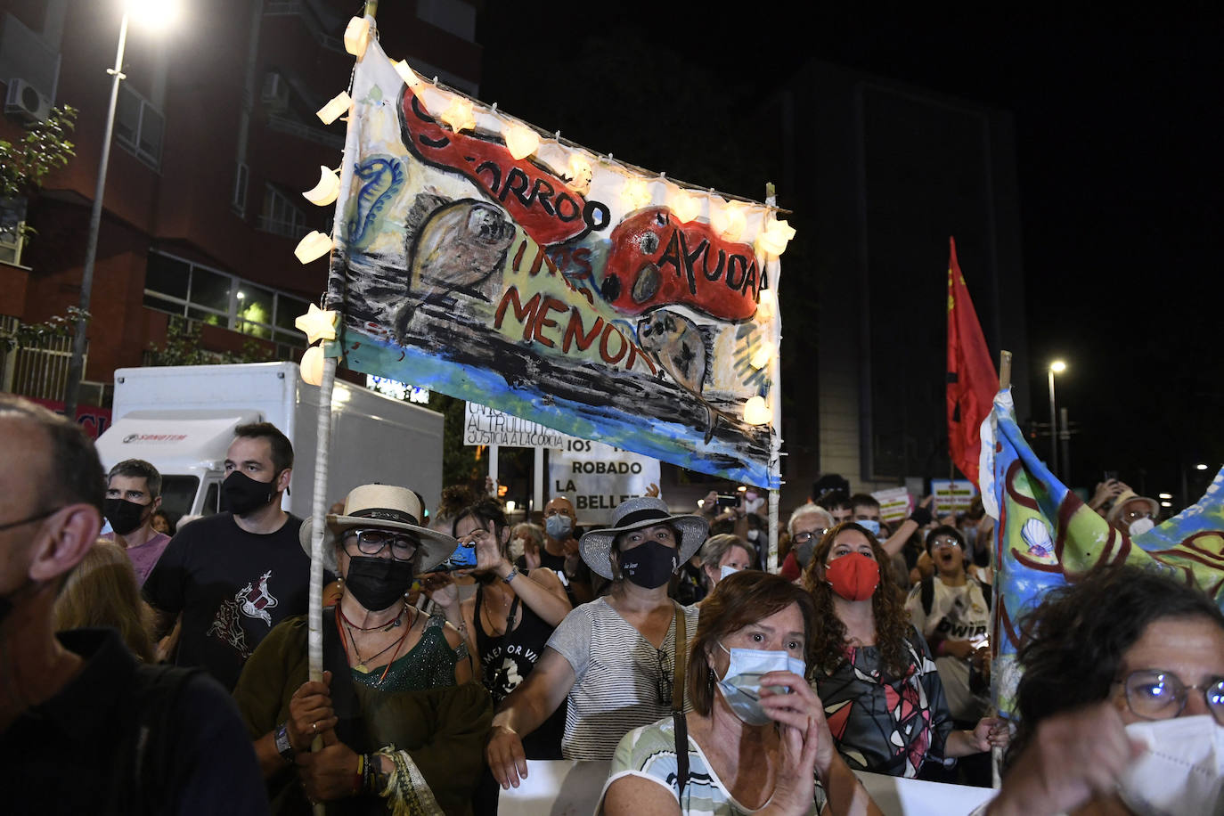 Fotos: Las imágenes de la manifestación en defensa del Mar Menor en Murcia