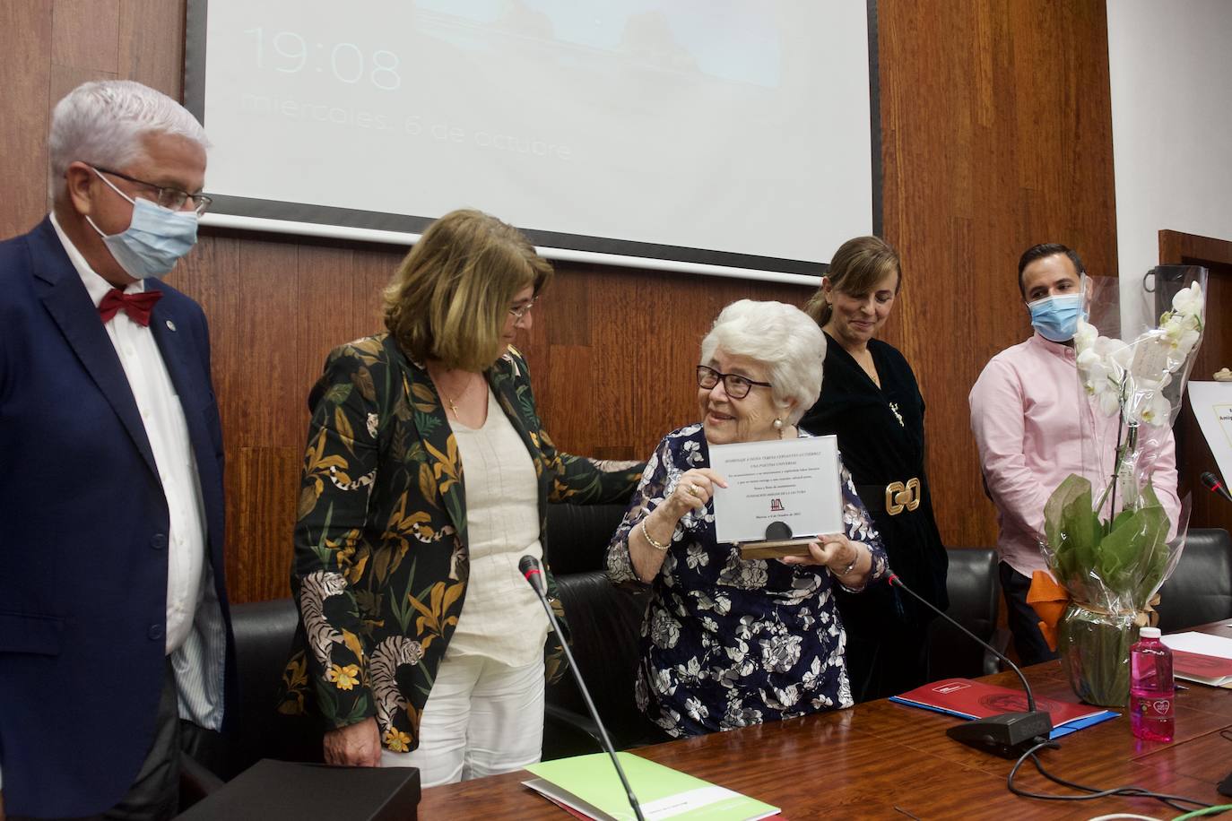 Fotos: María Teresa Cervantes pregona la Feria del Libro
