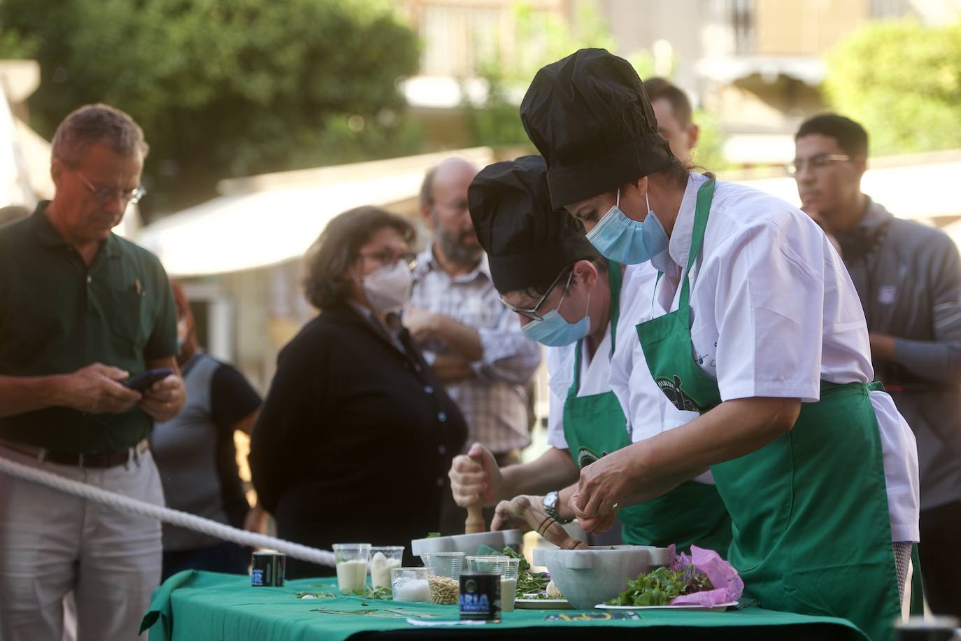 Fotos: Campeonato de Pesto en la plaza del Cardenal Belluga