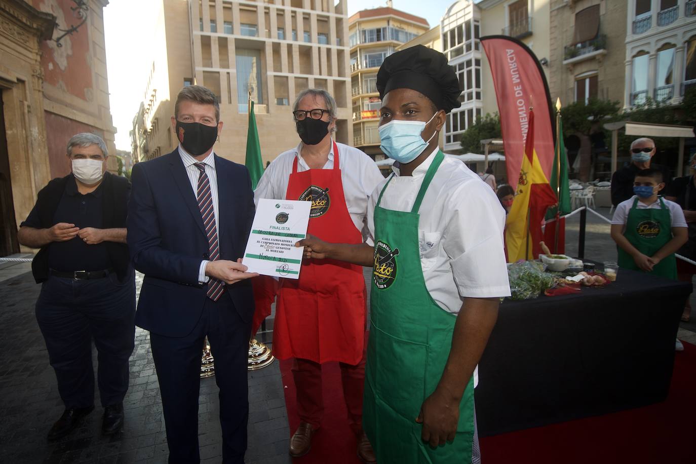 Fotos: Campeonato de Pesto en la plaza del Cardenal Belluga