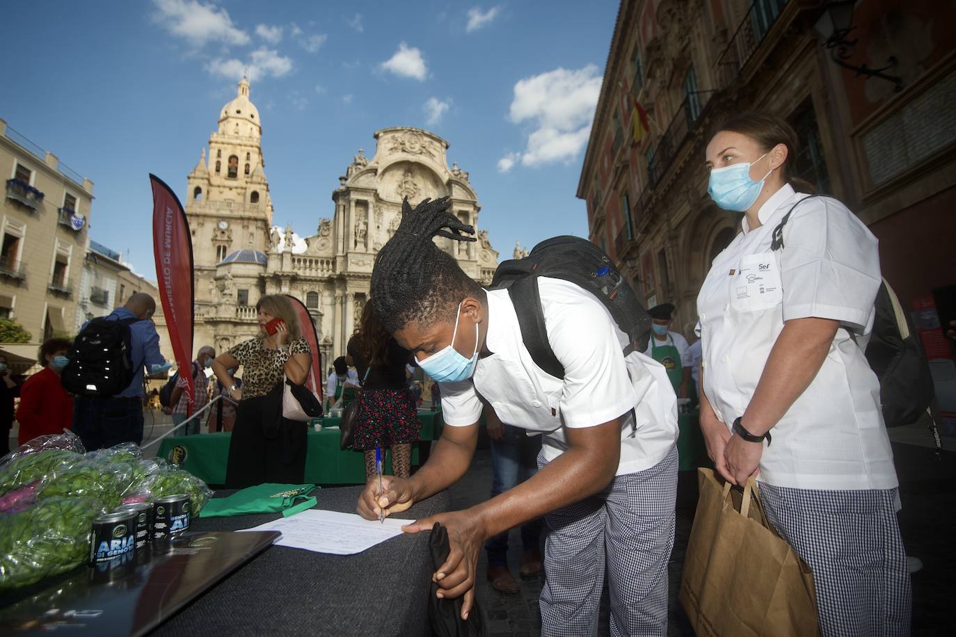 Fotos: Campeonato de Pesto en la plaza del Cardenal Belluga