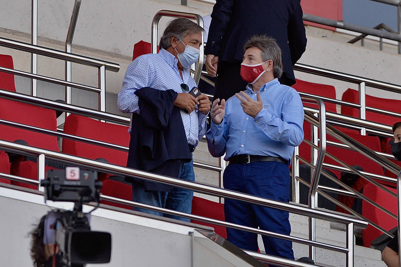 Fotos: La afición en el Enrique Roca, en imágenes