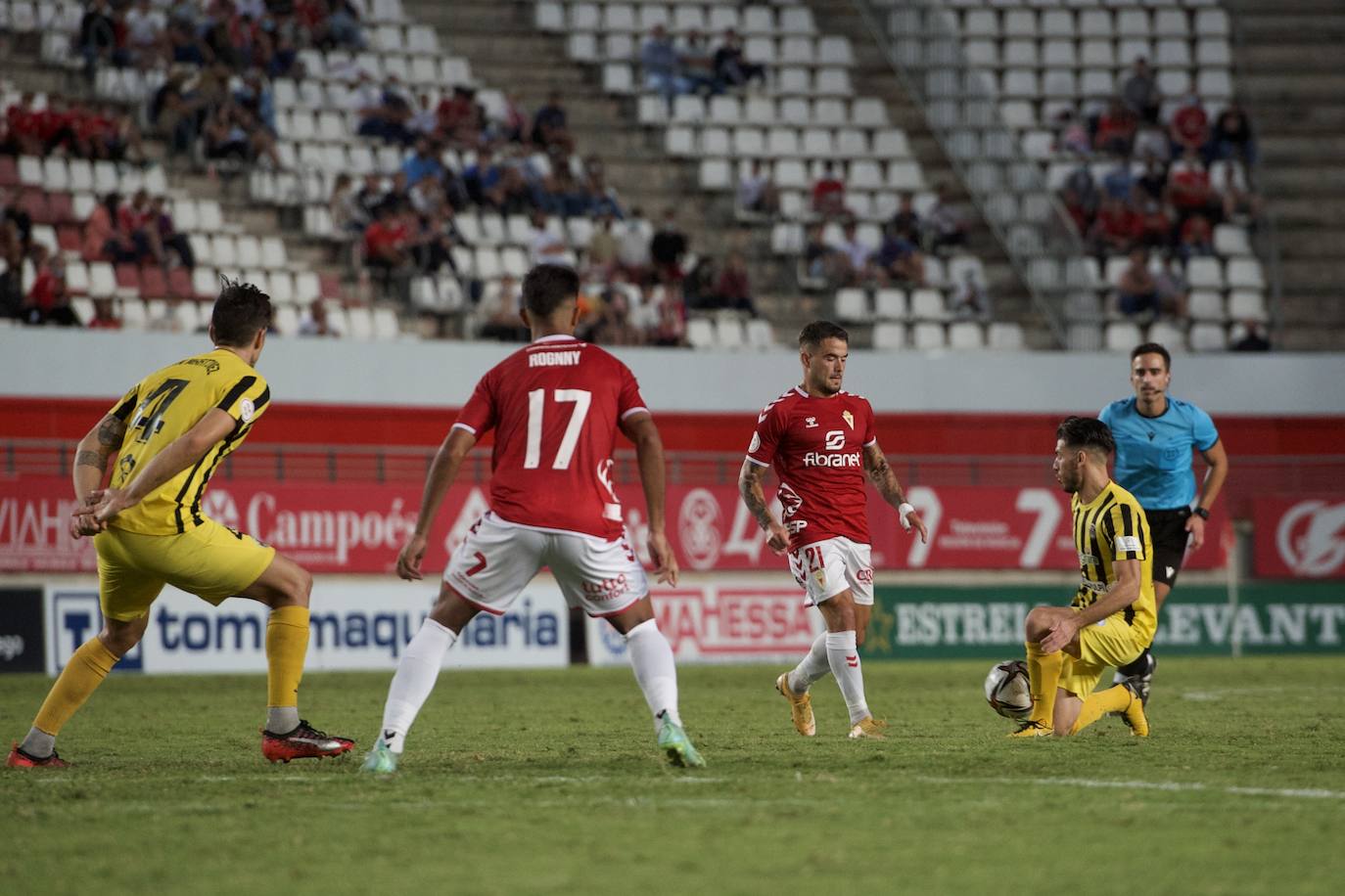 Fotos: El empate del Real Murcia frente al Atlético Pulpileño, en imágenes