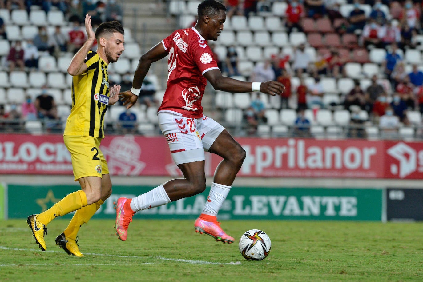 Fotos: El empate del Real Murcia frente al Atlético Pulpileño, en imágenes