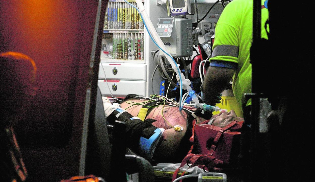 Un hombre de origen marroquí recibió dos disparos en el pecho en junio de 2010, en el asalto a una finca rural de La Aljorra. 