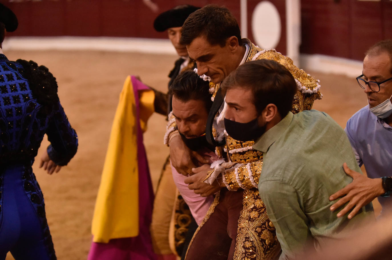 Fotos: Celebración de Rafaelillo empañada por la cogida de Ureña en Abarán