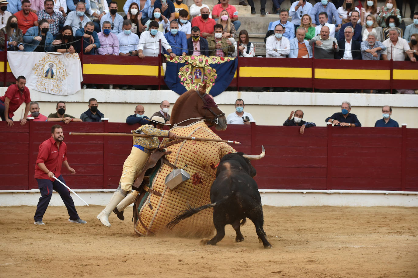 Fotos: Celebración de Rafaelillo empañada por la cogida de Ureña en Abarán