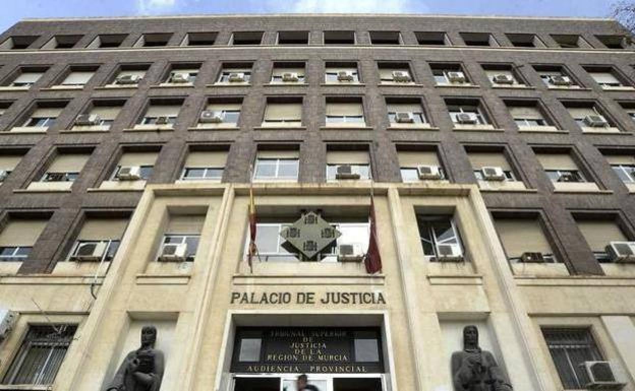 Audiencia Provincial de Murcia en una foto de archivo. 