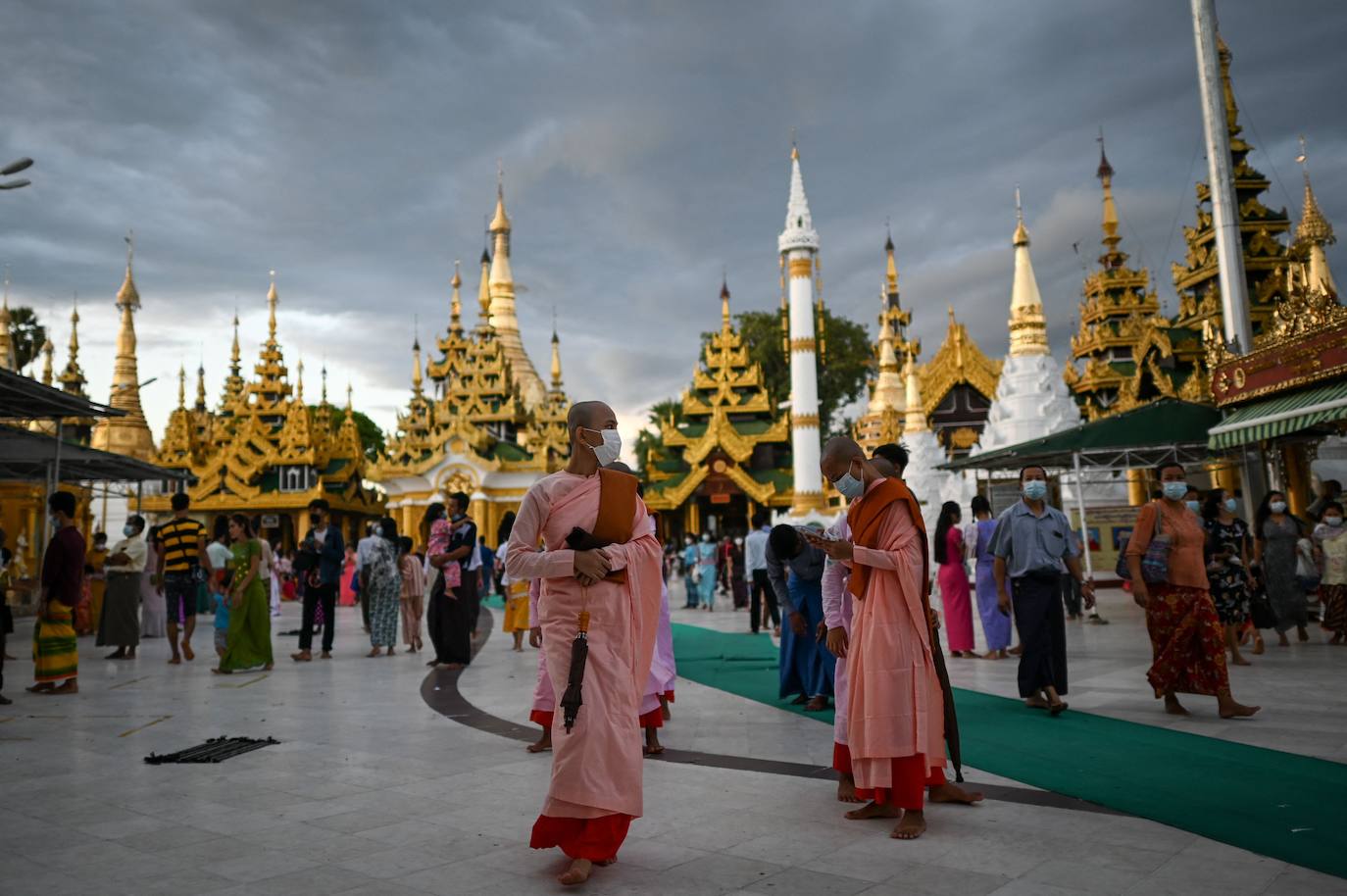 Fotos: Día de la luna llena de Thadingyut