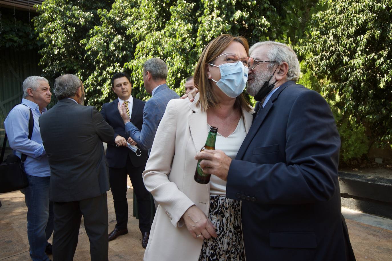 Fotos: Foro de tertulia &#039;La Luz&#039; en Murcia