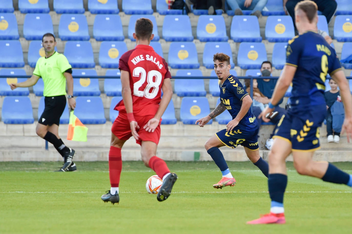 Fotos: Las mejores imágenes de la victoria del UCAM ante el Sevilla Atlético (2-1)