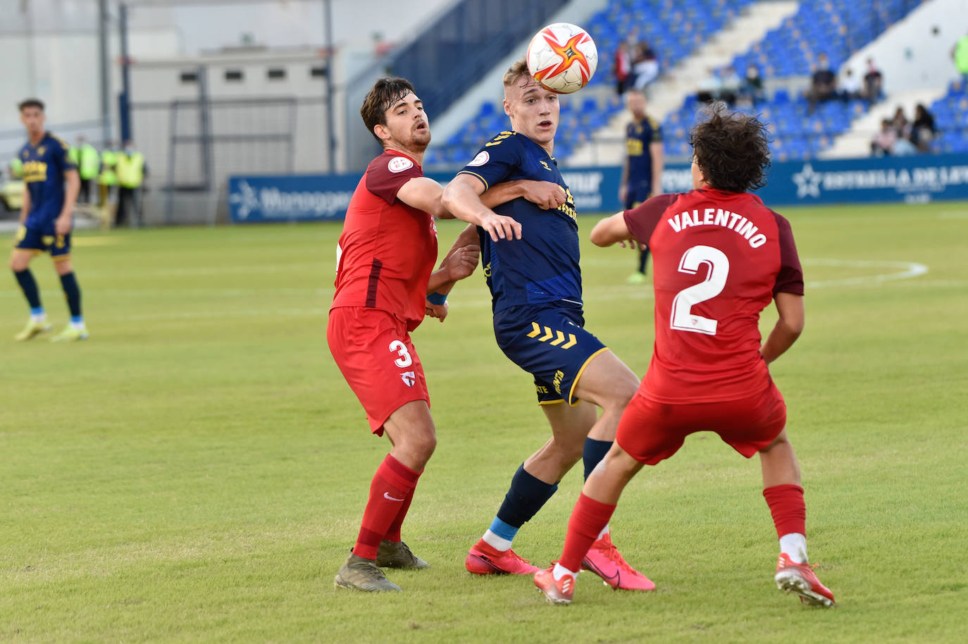 Fotos: Las mejores imágenes de la victoria del UCAM ante el Sevilla Atlético (2-1)