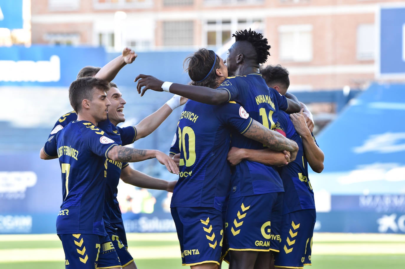 Fotos: Las mejores imágenes de la victoria del UCAM ante el Sevilla Atlético (2-1)