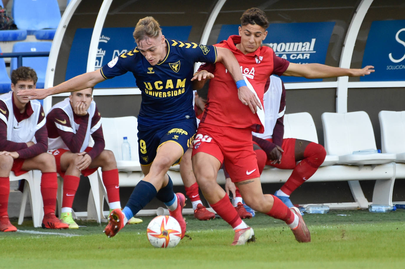 Fotos: Las mejores imágenes de la victoria del UCAM ante el Sevilla Atlético (2-1)