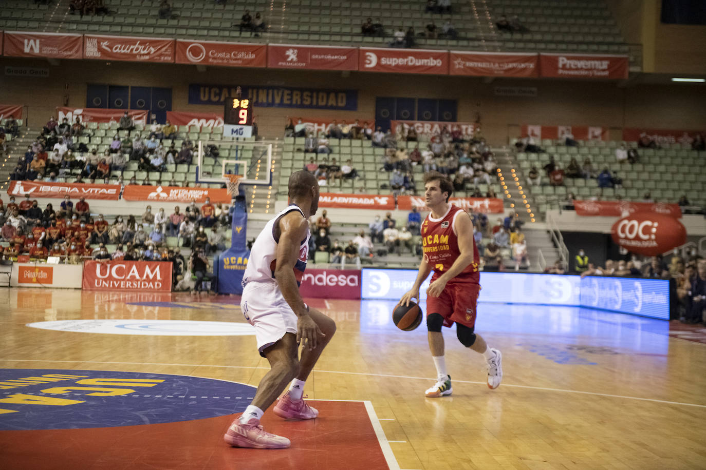 Fotos: La victoria del UCAM Murcia contra el Baskonia, en imágenes