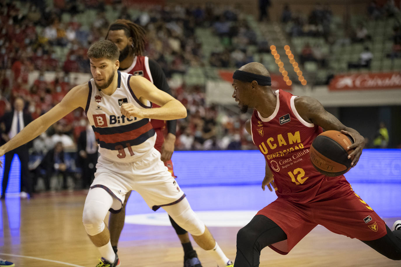 Fotos: La victoria del UCAM Murcia contra el Baskonia, en imágenes