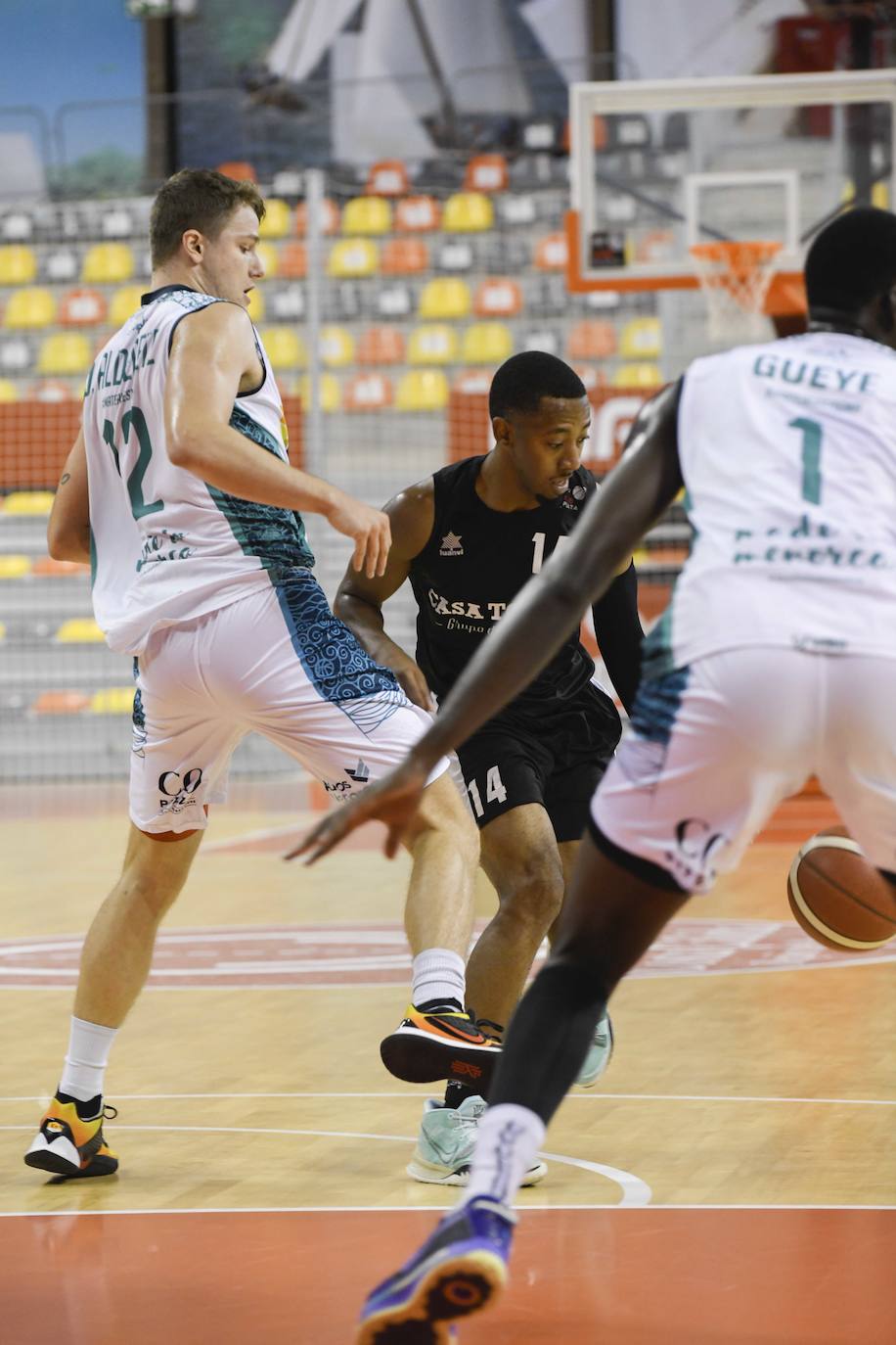 Fotos: Dulce agonía del &#039;Cebé&#039; Cartagena (71-69)