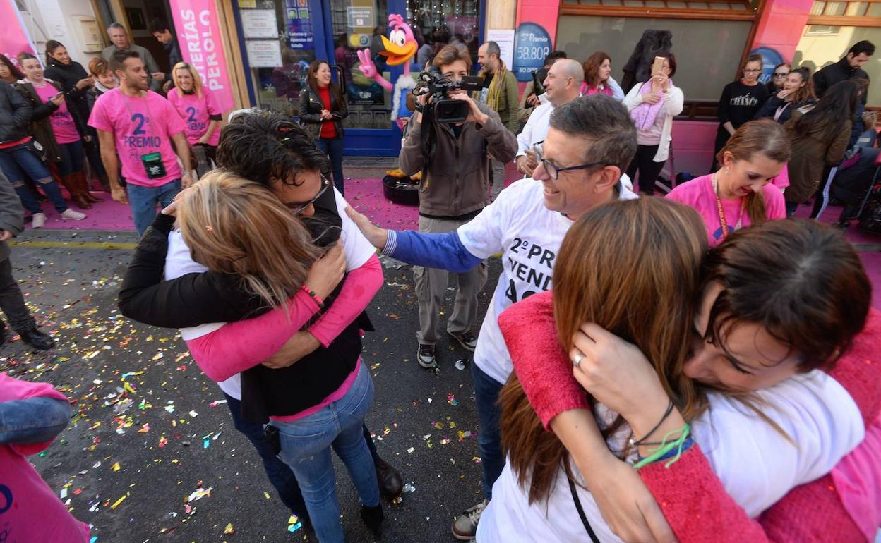 Premiados en la administración 'El Perolo' de Cartagena. 