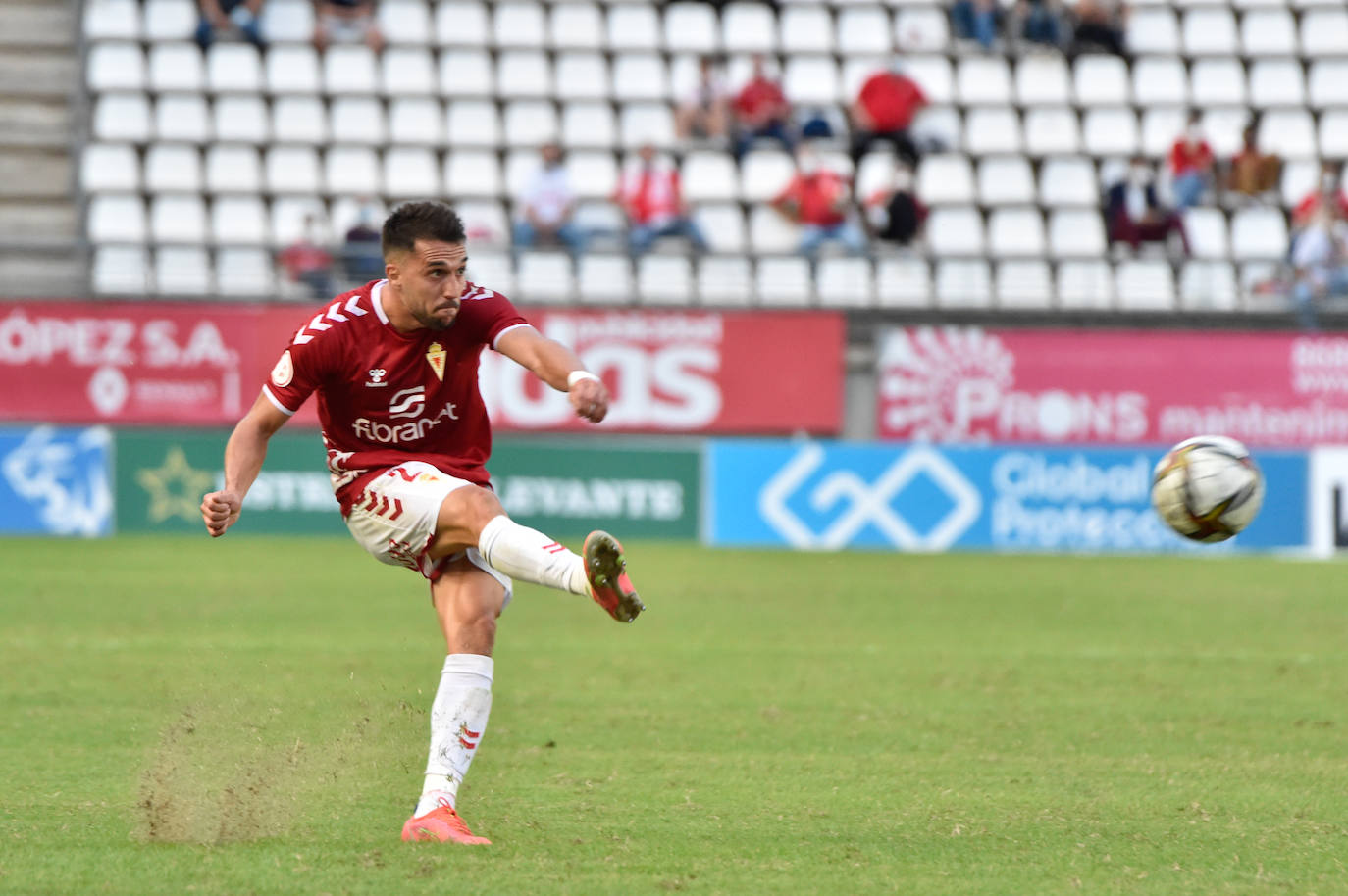 El empate del Real Murcia contra El Ejido, en imágenes