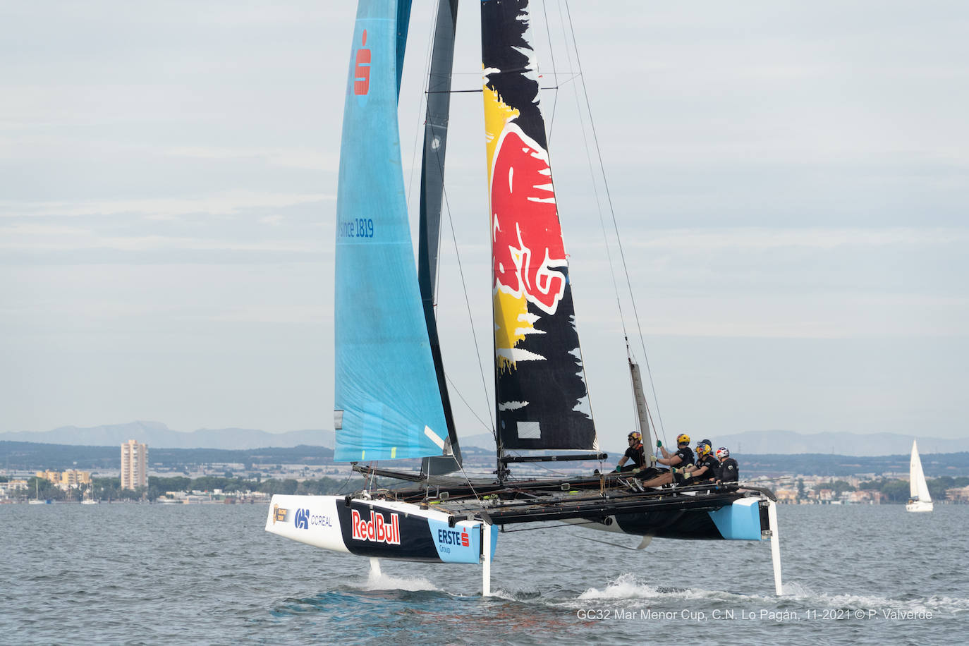 Fotos: Los catamaranes voladores, en marcha en la GC32 Mar Menor Cup