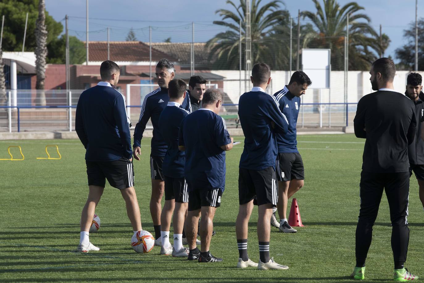 Fotos: El filial del Efesé entrena en Pozo Estrecho