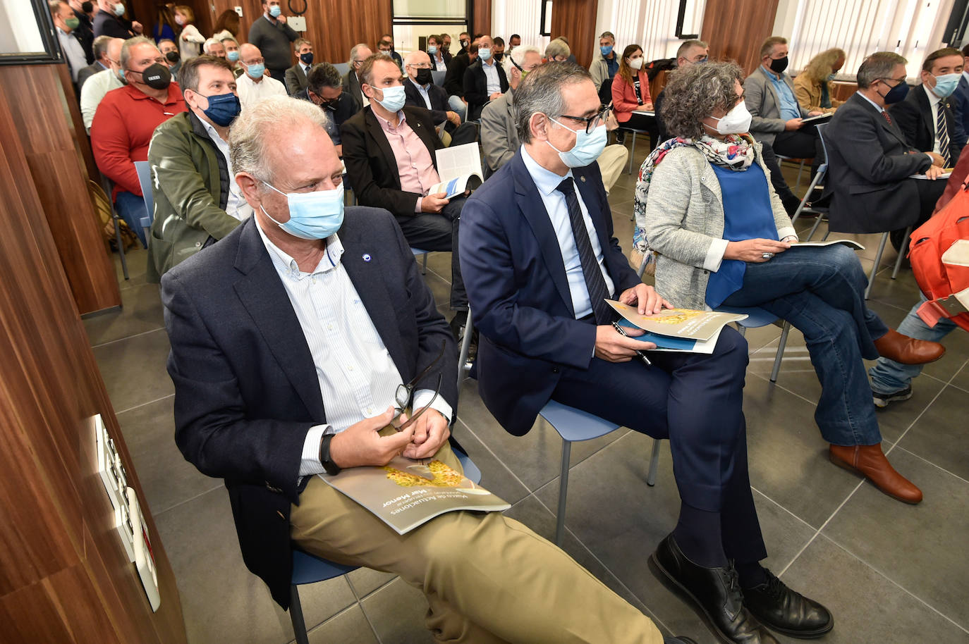 Fotos: La ministra Teresa Ribera presenta en Murcia 34 medidas para regenerar el Mar Menor
