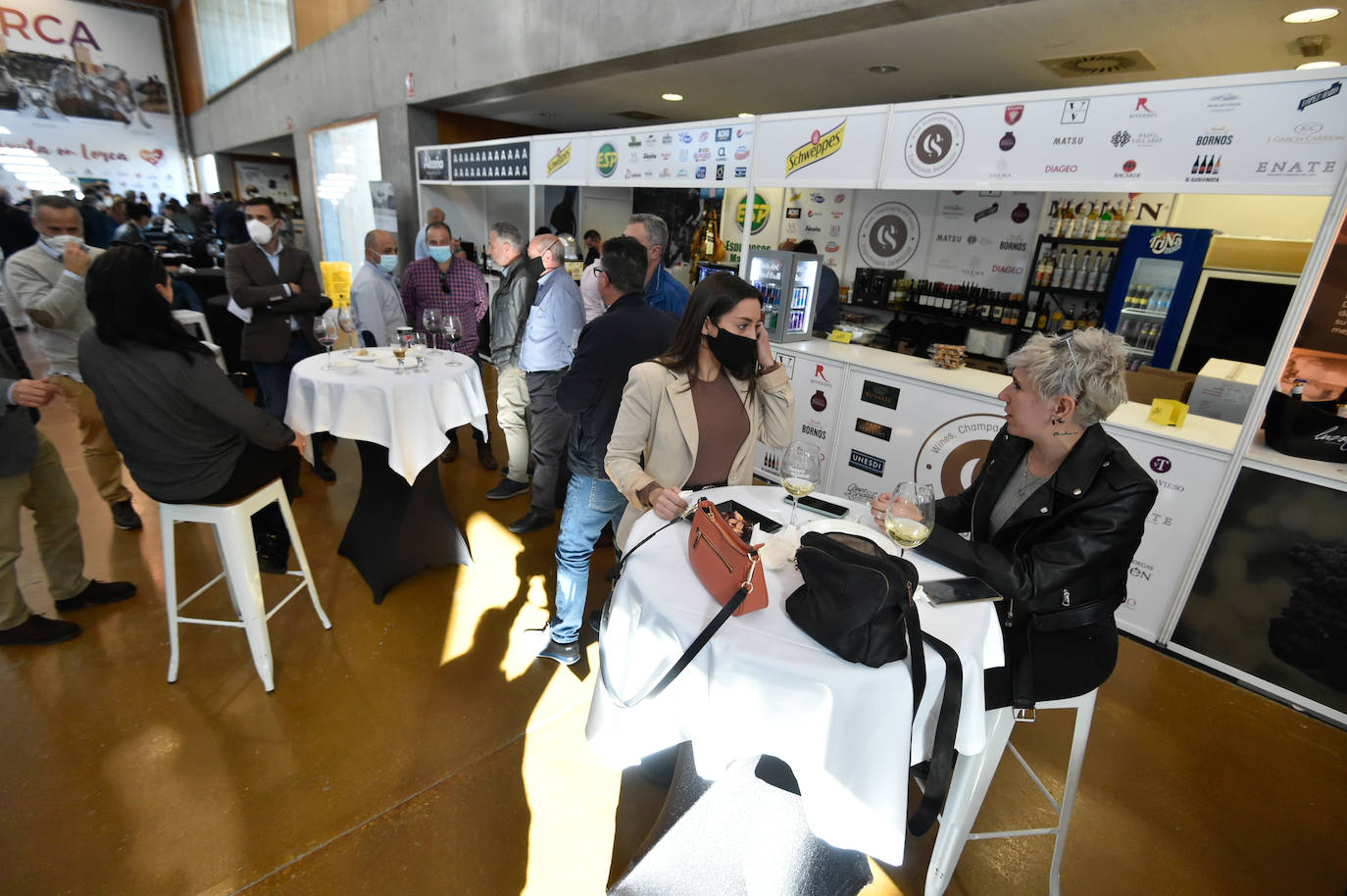 Fotos: Los comensales disfrutan de la oferta gastronómica en la primera jornada