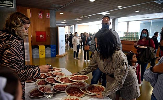 Platos solidarios de jamón eLPOZO en Región de Murcia Gastronómica. 