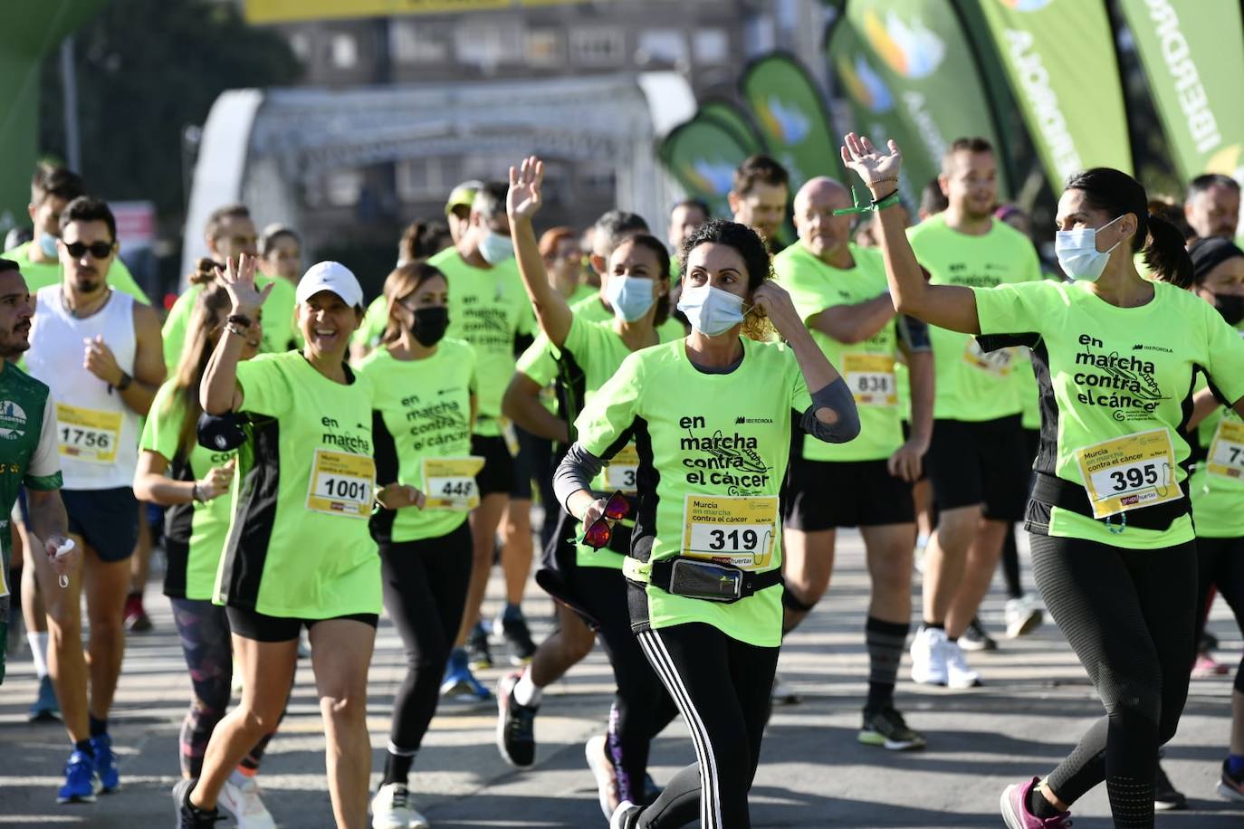 Fotos: La Marea Verde contra el cáncer vuelve a recorrer las calles de Murcia