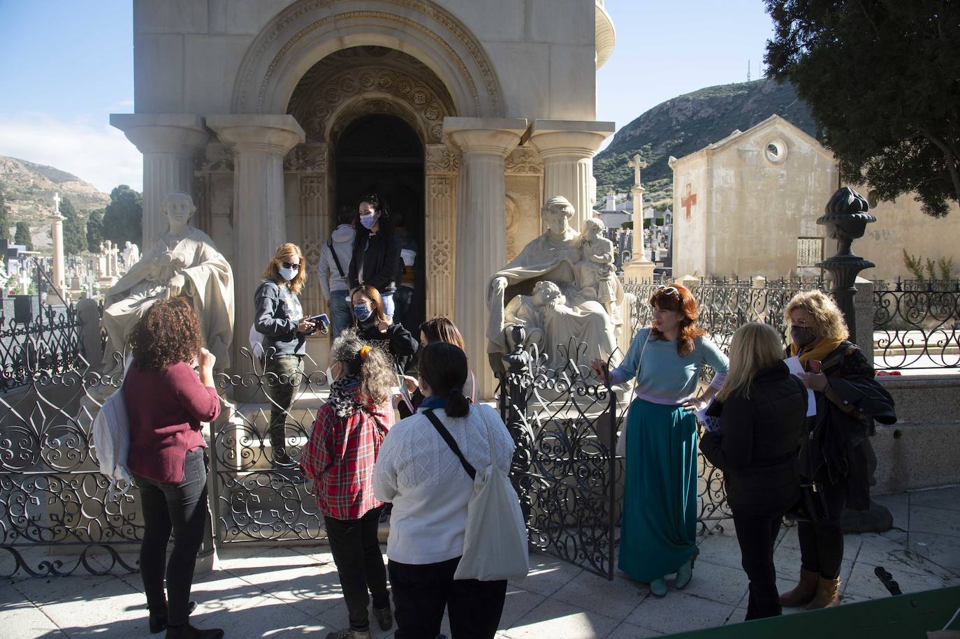 Fotos: Clase práctica sobre turismo funerario en Cartagena