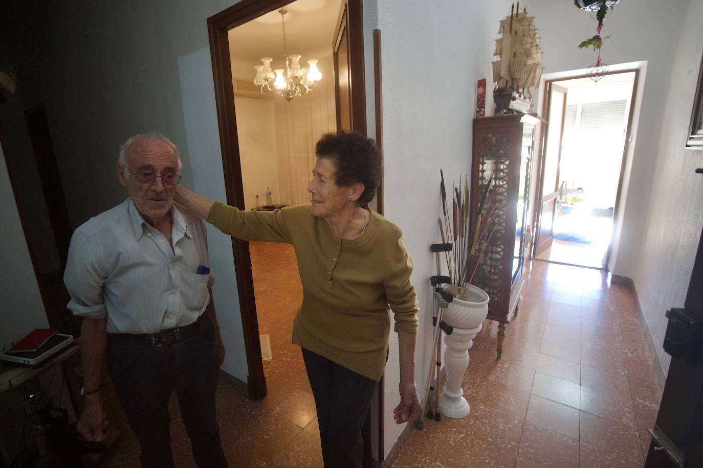 Fotos: Los últimos vecinos de la Orilla de la Vía se despiden de sus hogares
