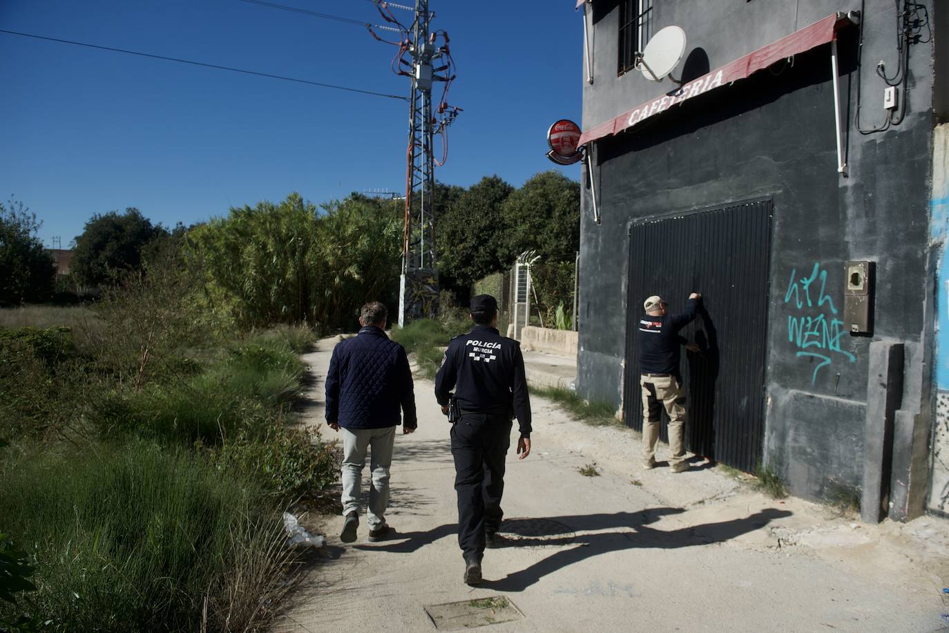 Fotos: Los últimos vecinos de la Orilla de la Vía se despiden de sus hogares
