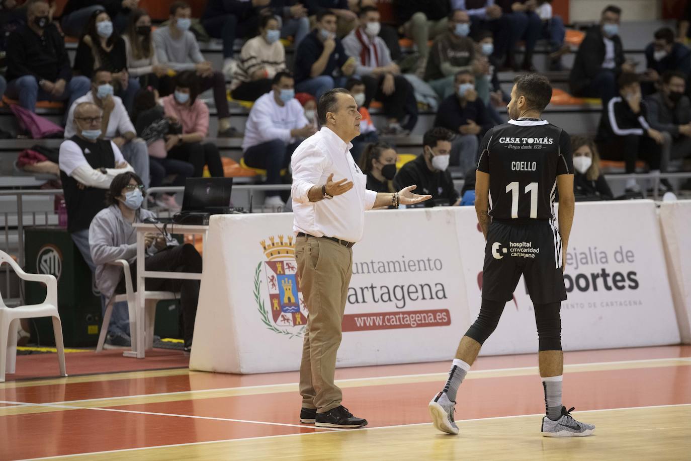 Fotos: Un horrible final condena al Cebé Cartagena