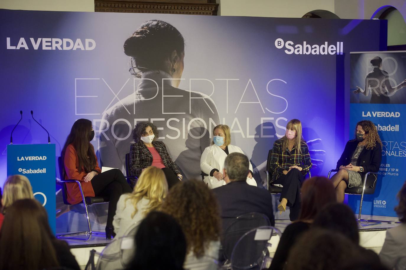 Fotos: Foro &#039;Expertas Profesionales&#039;