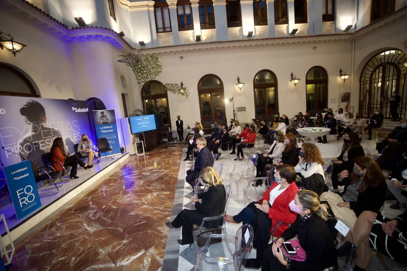 Fotos: Foro &#039;Expertas Profesionales&#039;
