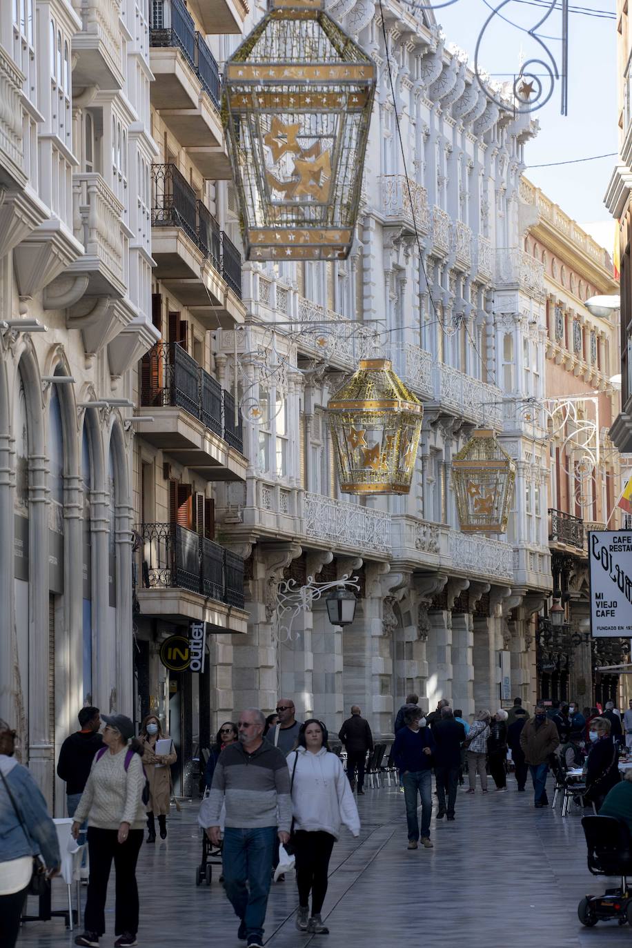Fotos: Las luces de Navidad de Cartagena crean controversia entre vecinos y comerciantes