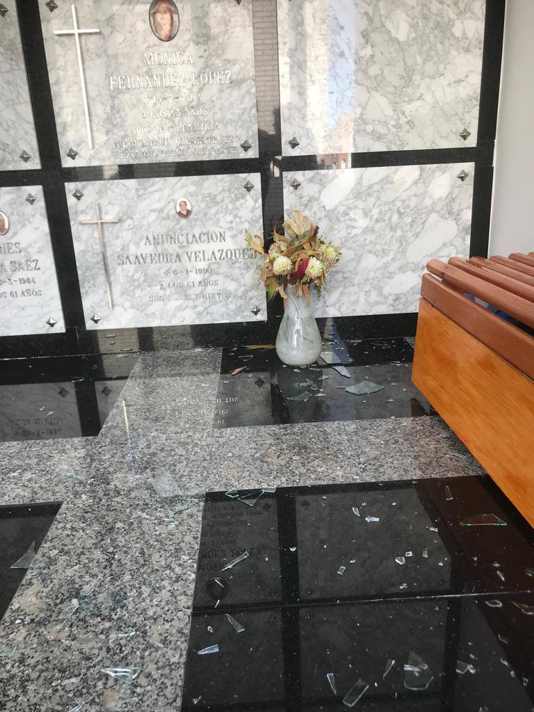 Fotos: Destrozan puertas y ventanas de 40 panteones en el cementerio de Javalí Nuevo