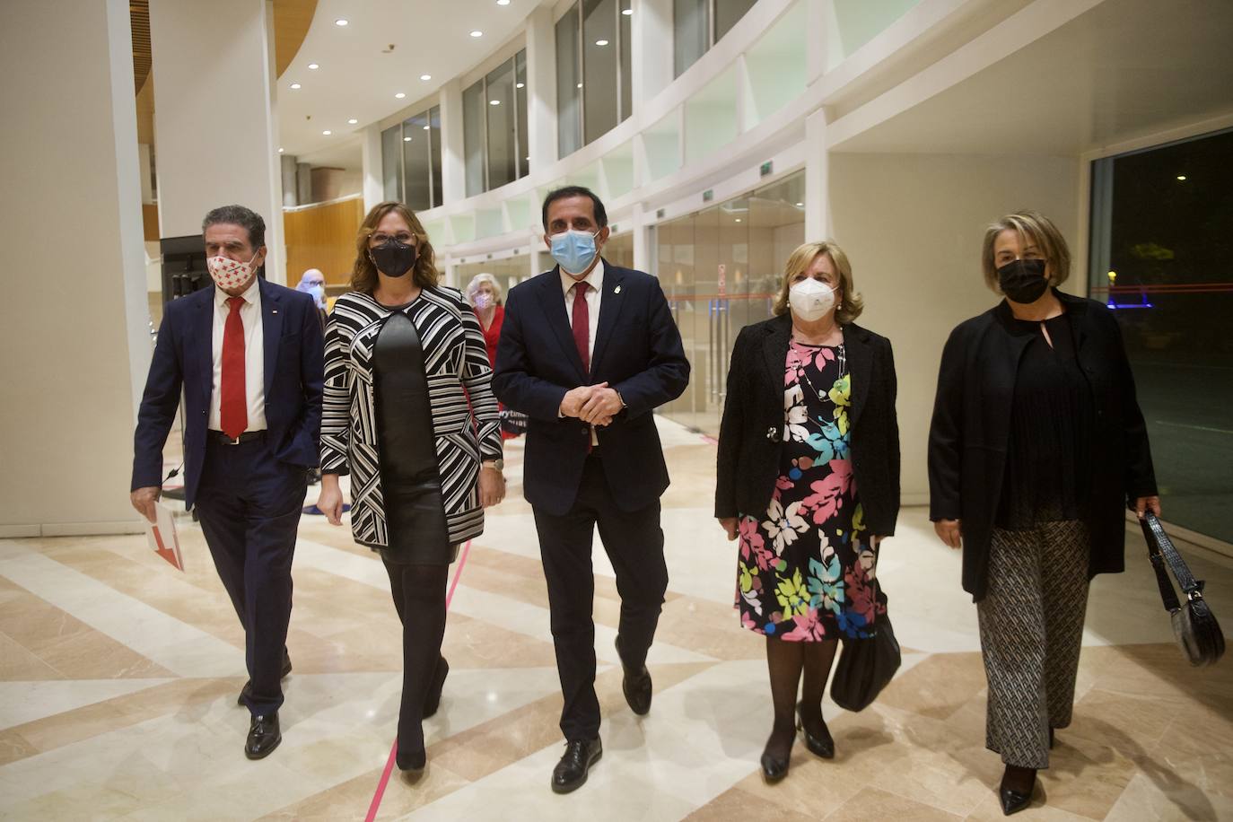 Fotos: Cruz Roja celebra el Día Internacional del Voluntario en Murcia